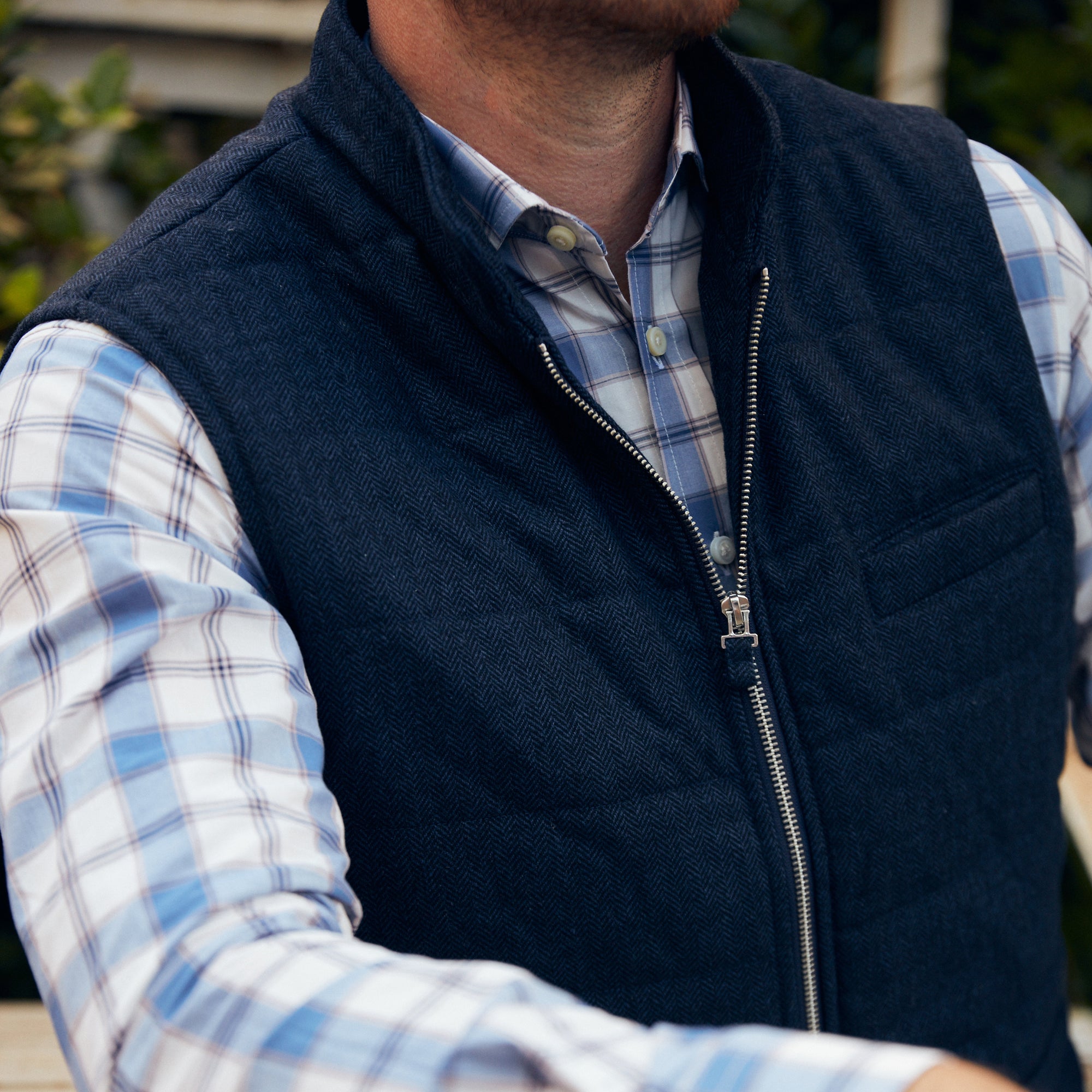 We know you love blue plaid, so we've shaken it up with a little Ecru background. A relaxed, lightweight look for the office, dinner, and any good times in between.  100% Cotton Seersucker  •  Spread Collar  •  Long Sleeve  •  Chest Pocket  •  Machine Washable  •  Made in Italy